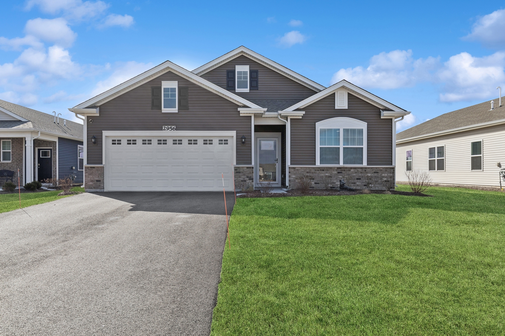 2956 Harnish Drive, Algonquin, IL 60102