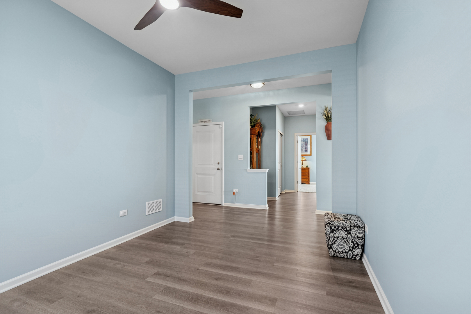 2956 Harnish Drive, Algonquin, IL 60102