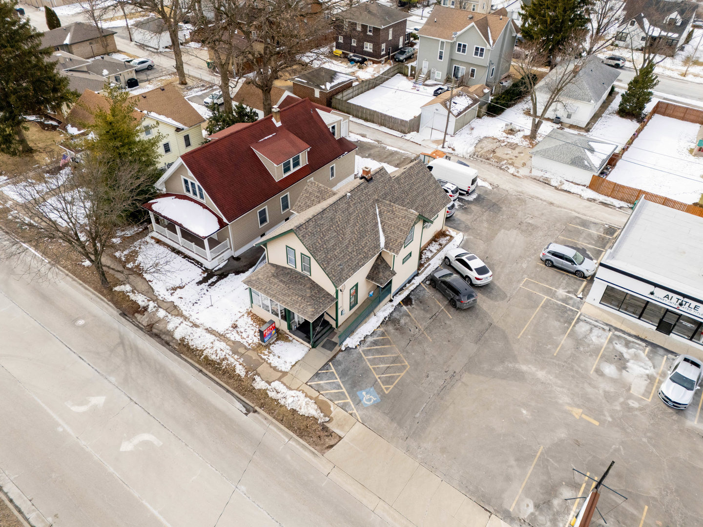 818 State Street, Lemont, IL 60439