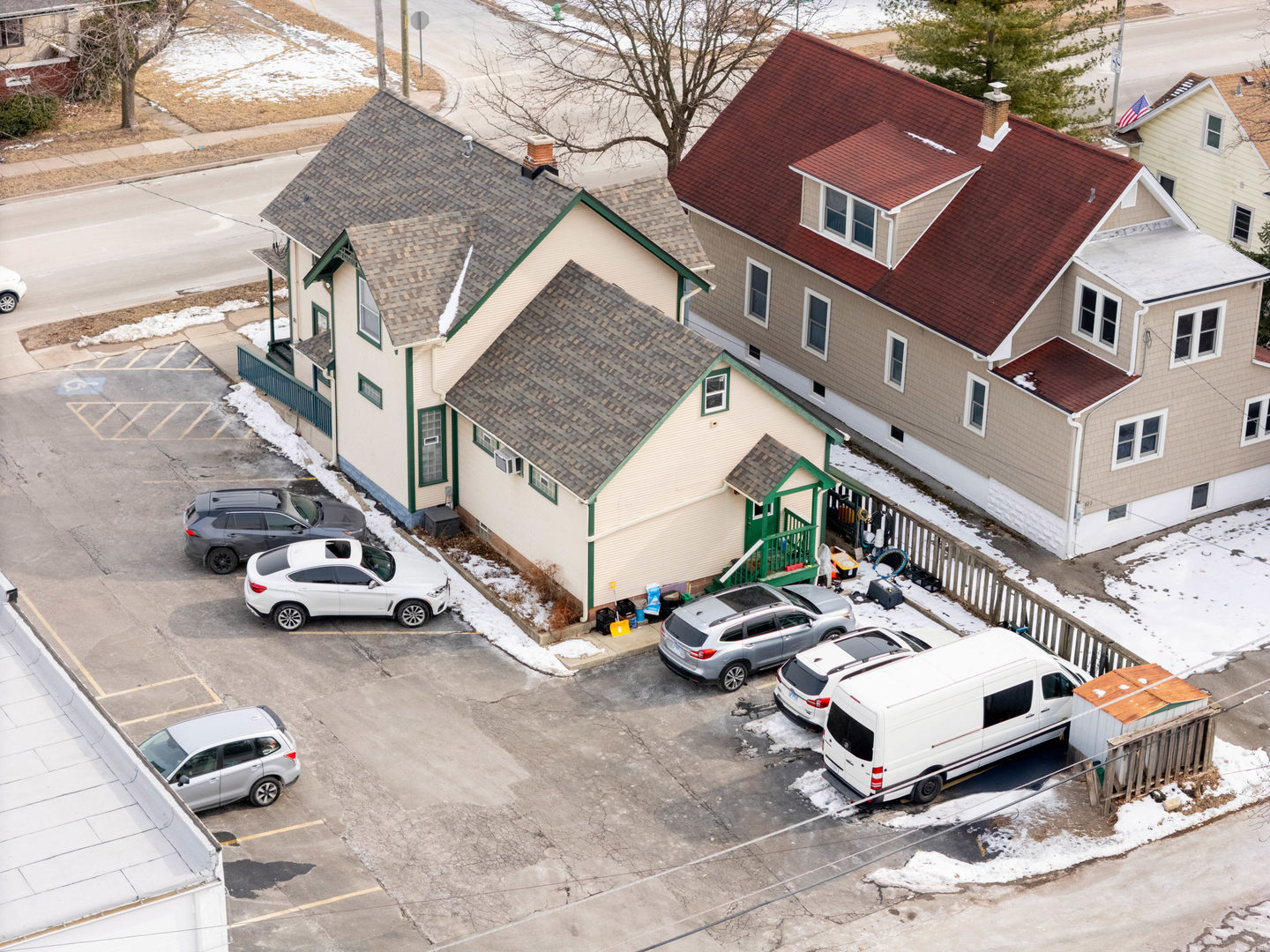 818 State Street, Lemont, IL 60439