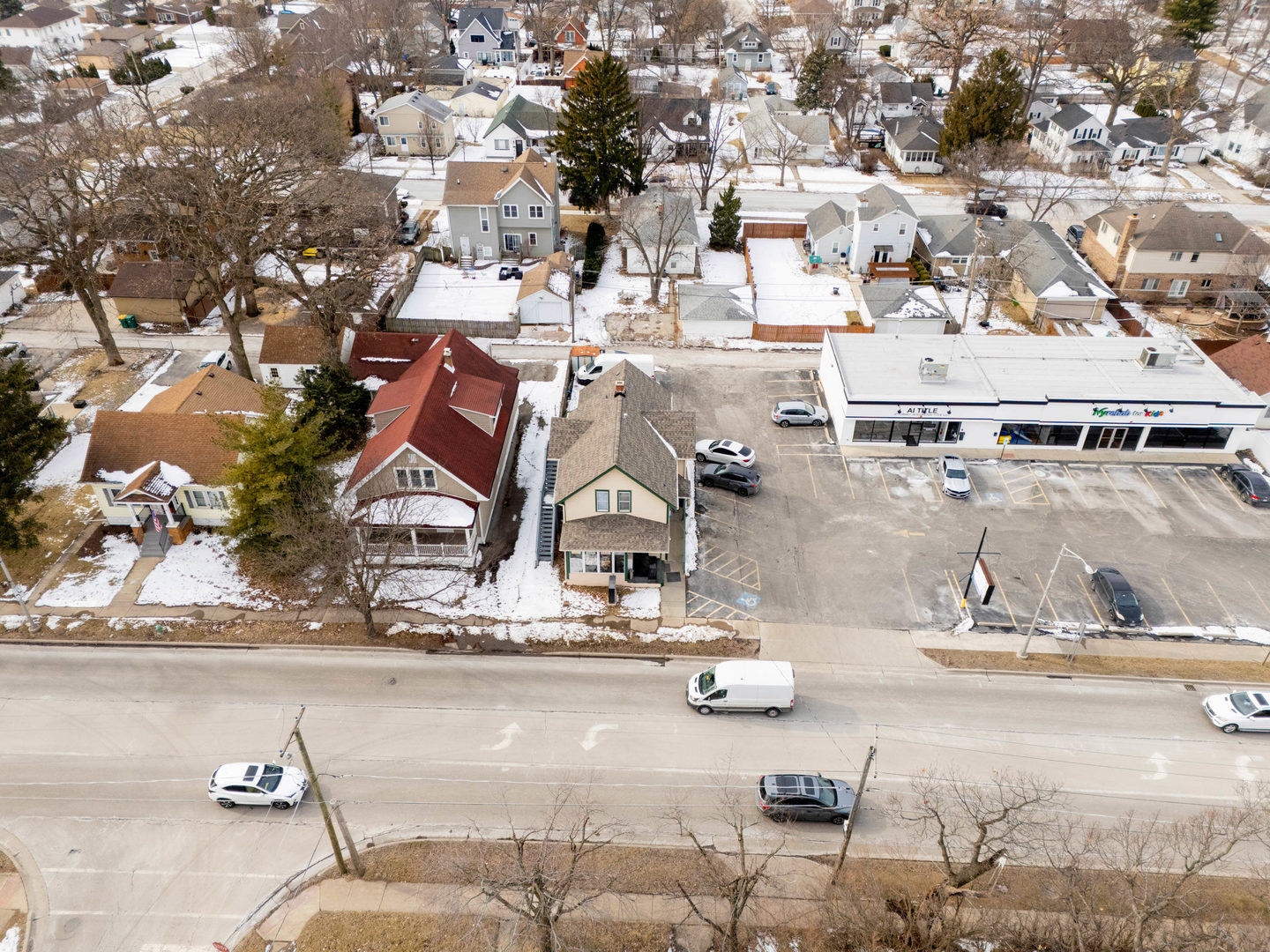 818 State Street, Lemont, IL 60439