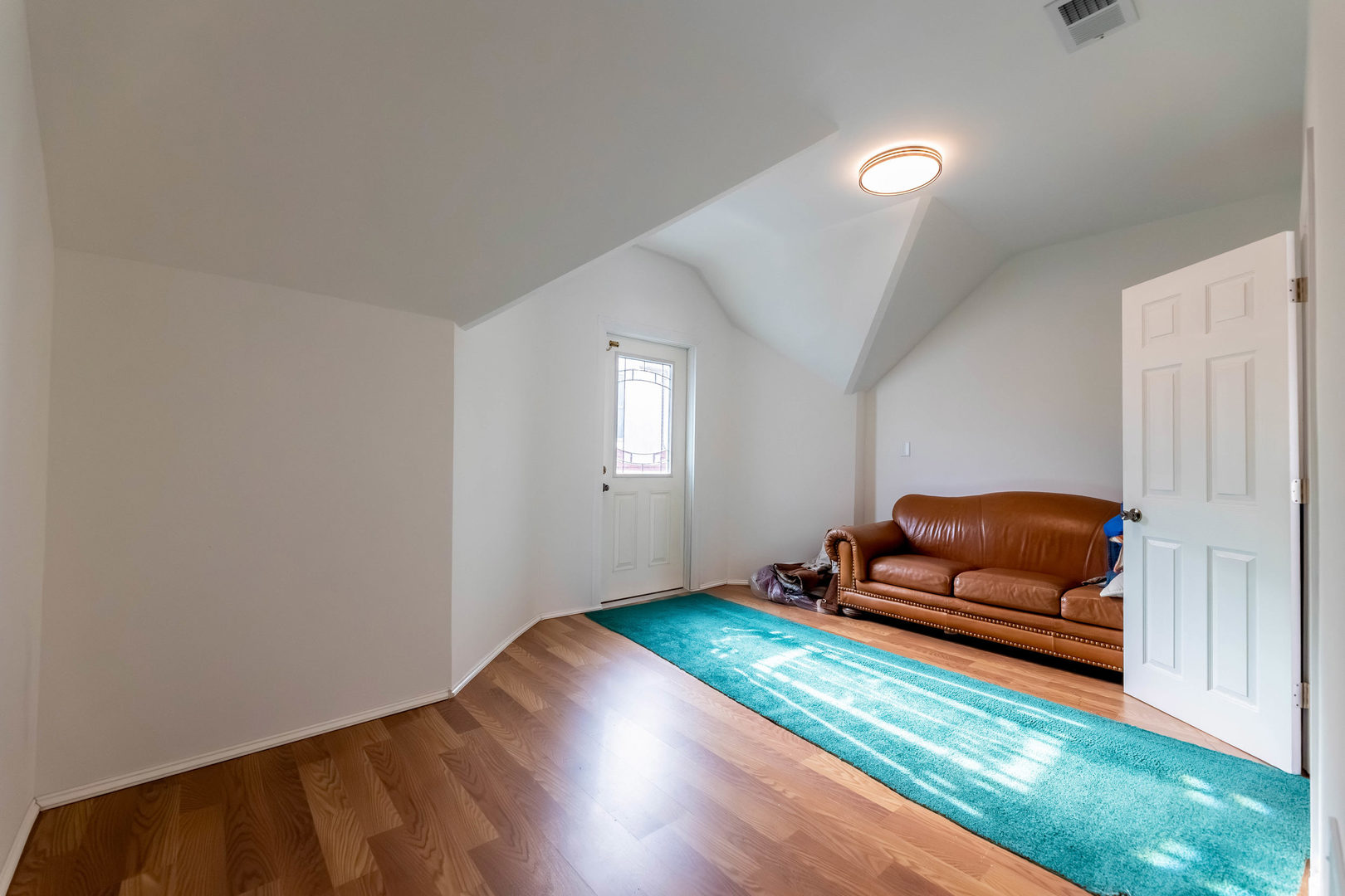 818 State Street, Lemont, IL 60439