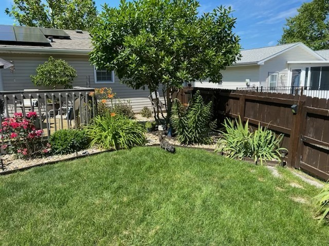 23 Geneva Court, Bloomington, IL 61704