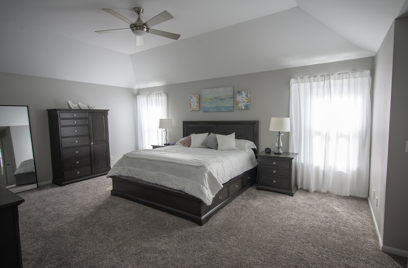 39W553 N Hyde Park, Geneva, IL 60134