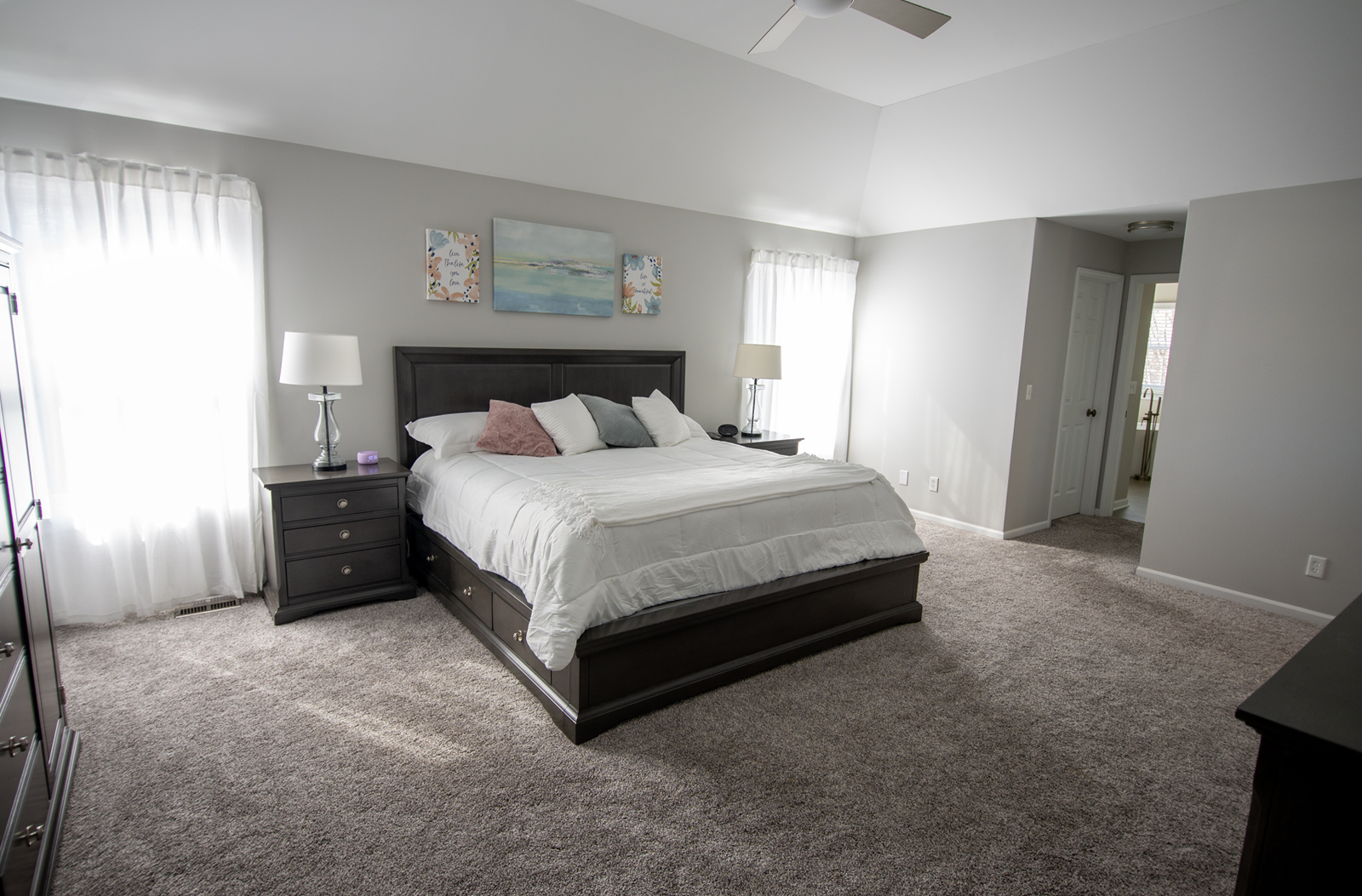 39W553 N Hyde Park, Geneva, IL 60134