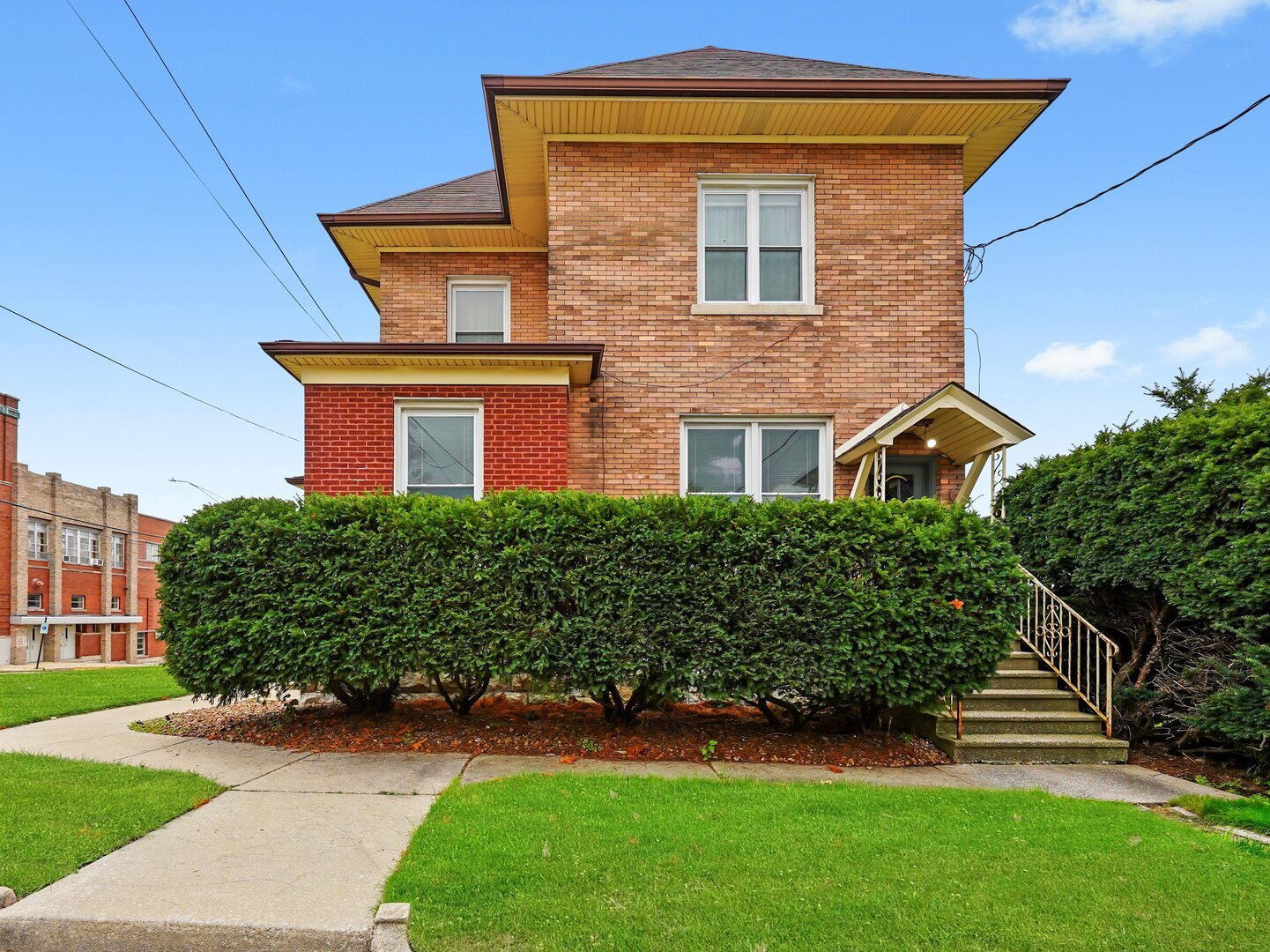 2537-2539 Grove Street, Blue Island, IL 60406