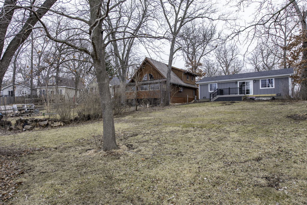 42076 N East Road, Antioch, IL 60002