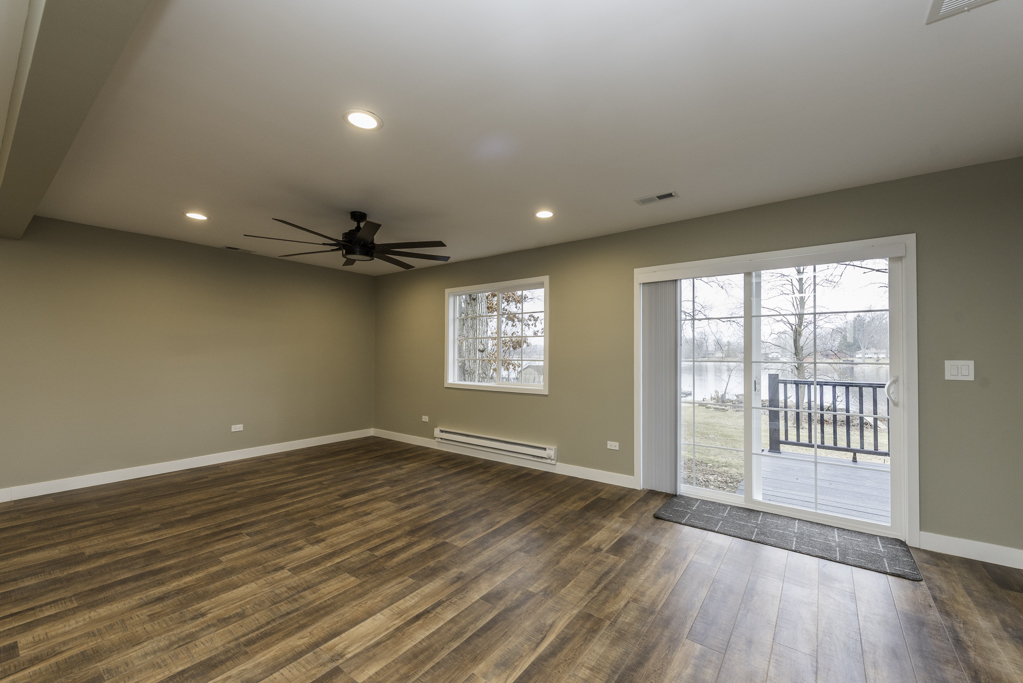 42076 N East Road, Antioch, IL 60002