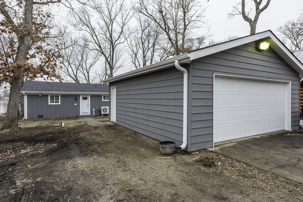 42076 N East Road, Antioch, IL 60002