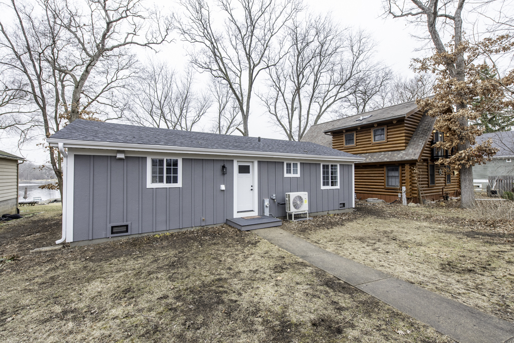 42076 N East Road, Antioch, IL 60002