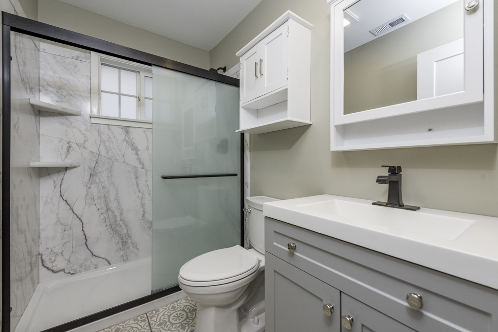 42076 N East Road, Antioch, IL 60002