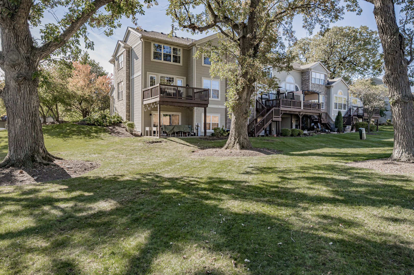 116 River Mist Drive, Oswego, IL 60543