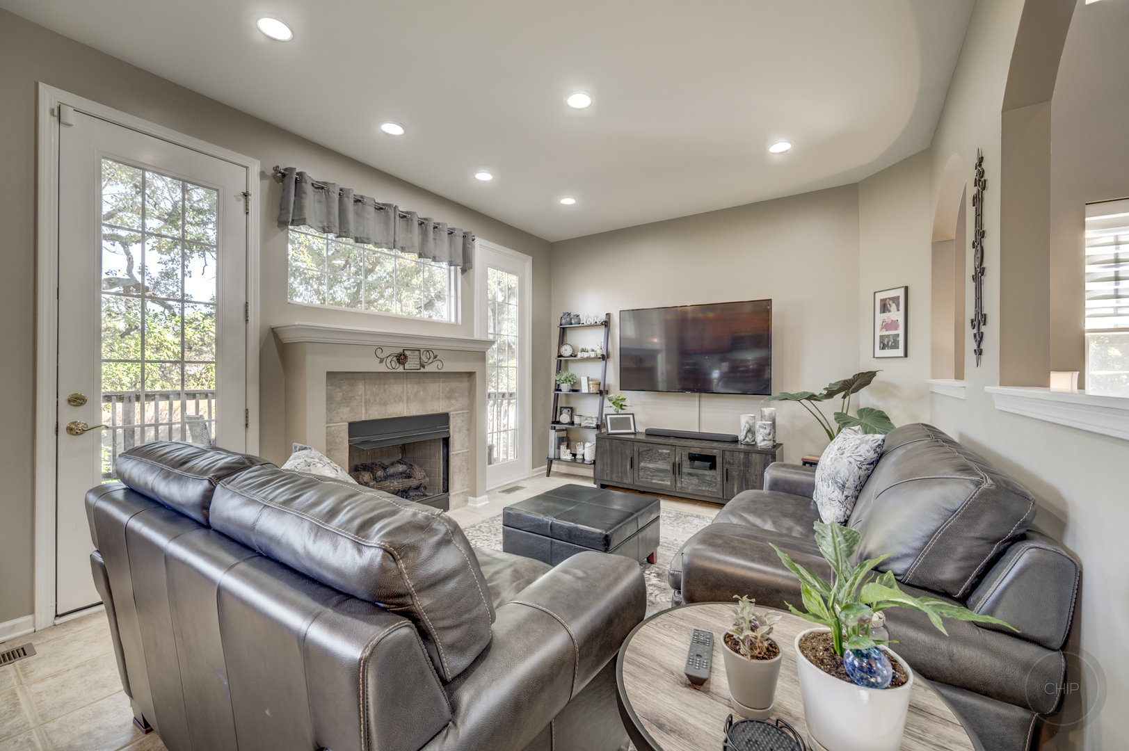 116 River Mist Drive, Oswego, IL 60543