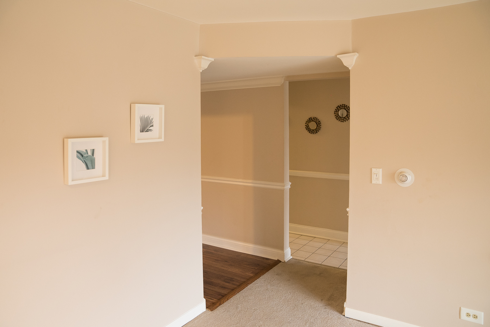 5000 Carriageway Drive #211, Rolling Meadows, IL 60008