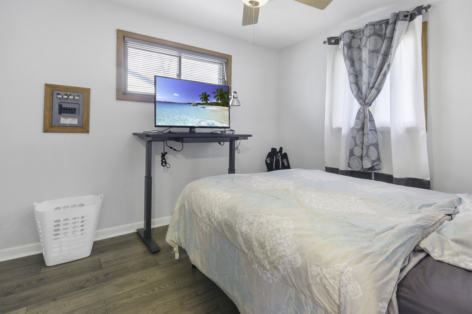 17057 Park Avenue, Lansing, IL 60438