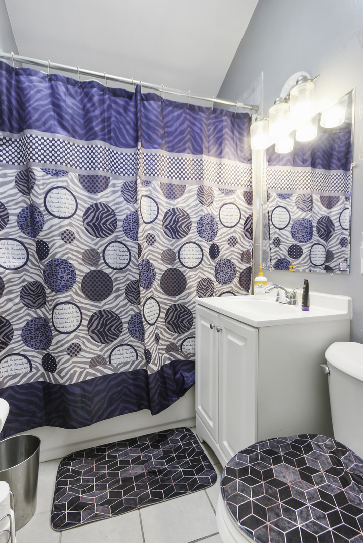 17057 Park Avenue, Lansing, IL 60438