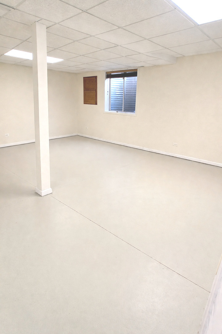 308 Windsor Court #C, South Elgin, IL 60177