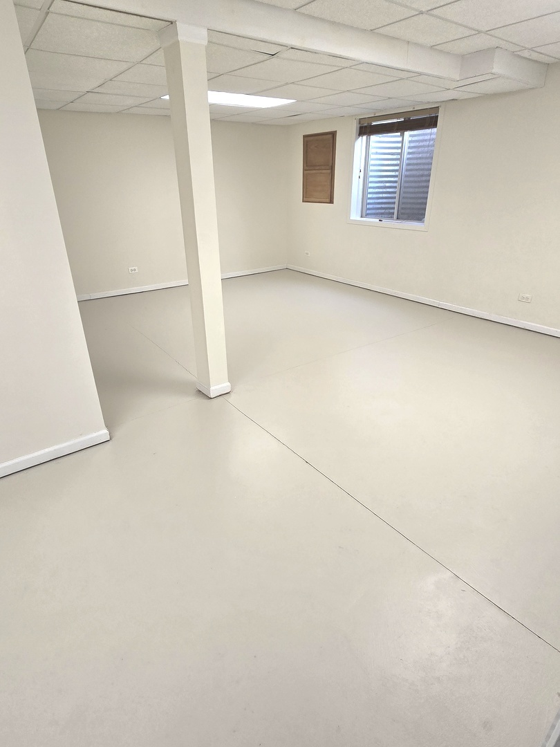 308 Windsor Court #C, South Elgin, IL 60177