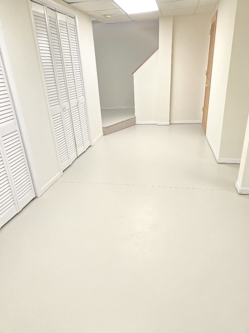 308 Windsor Court #C, South Elgin, IL 60177