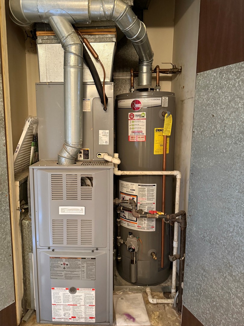 6S010 Steeple Run Drive #2D, Naperville, IL 60540