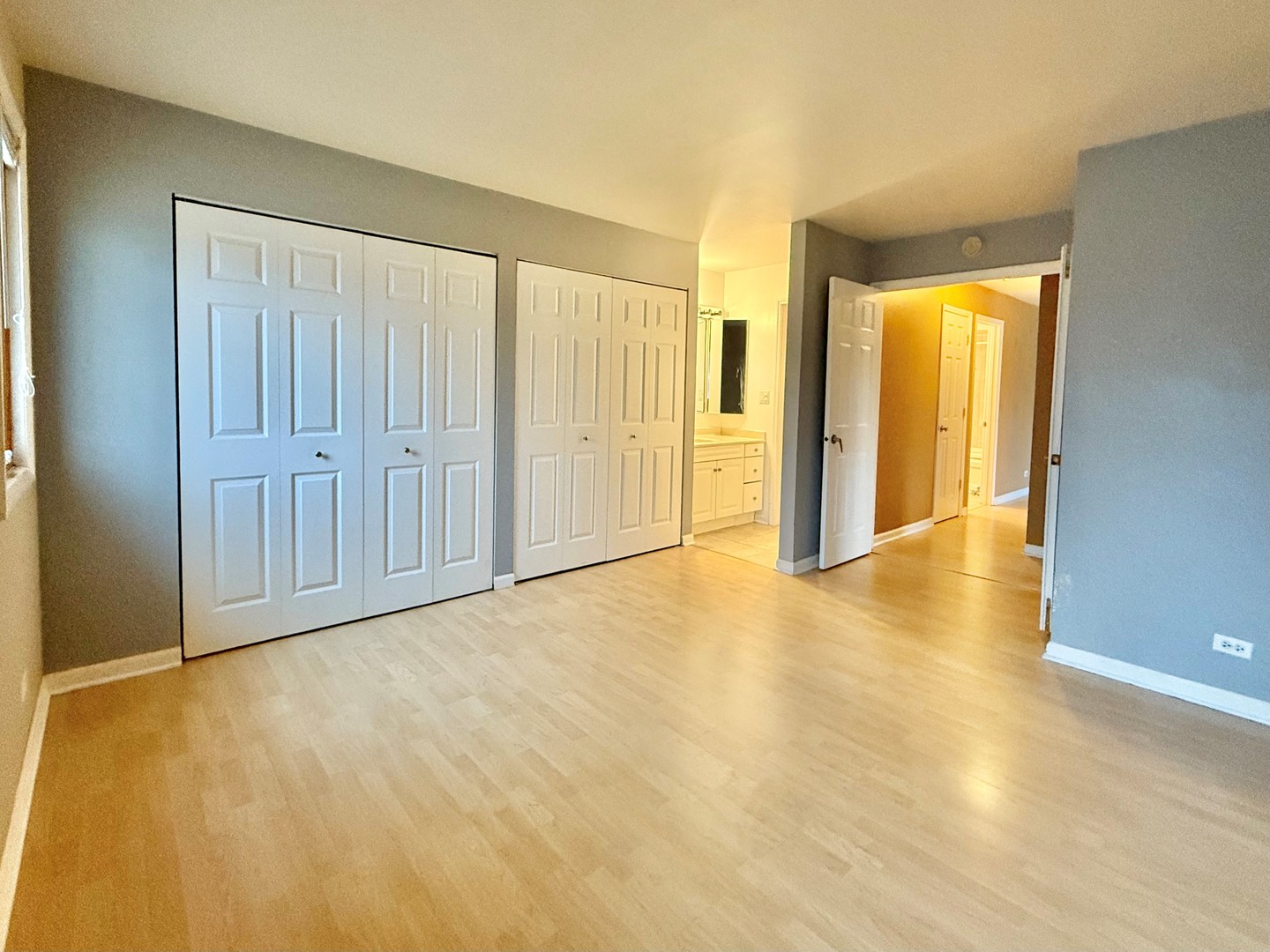 6S010 Steeple Run Drive #2D, Naperville, IL 60540