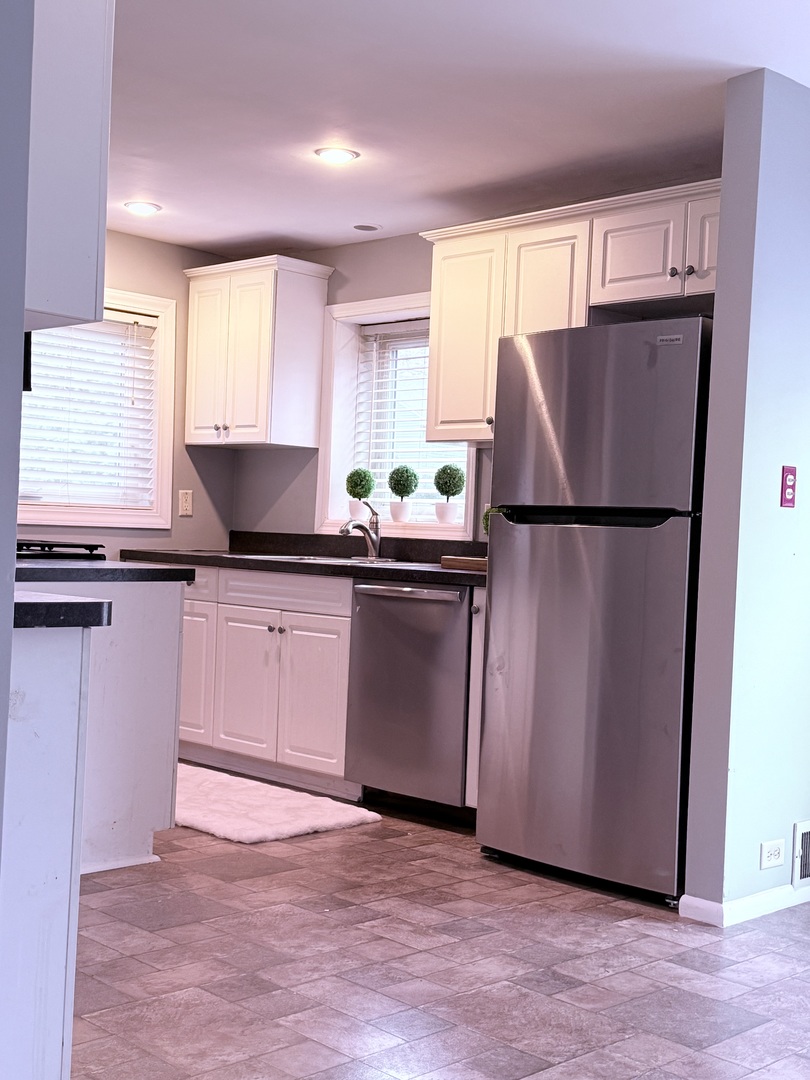 32 Dunlap Road, Park Forest, IL 60466