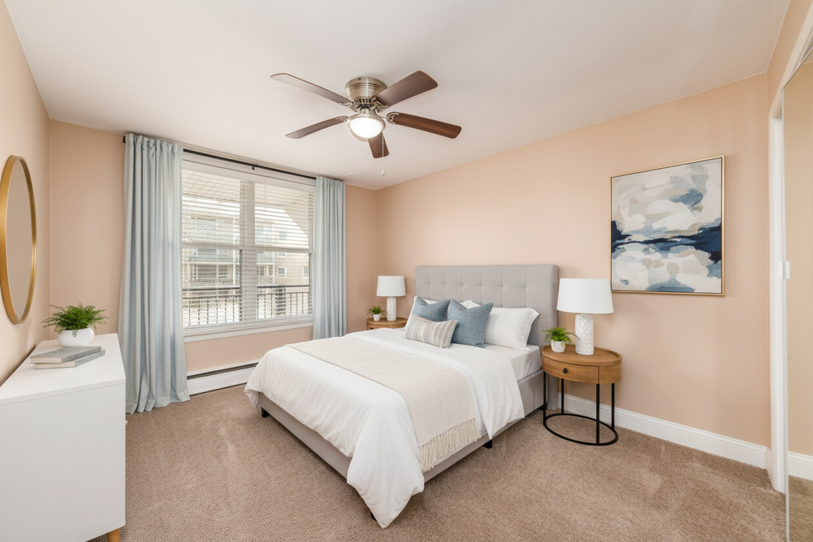 6121 W Higgins Avenue #C2, Chicago, IL 60630