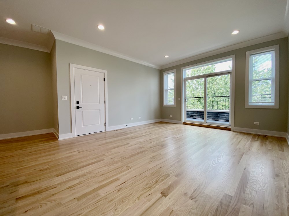 5667 W Higgins Avenue #2E, Chicago, IL 60630