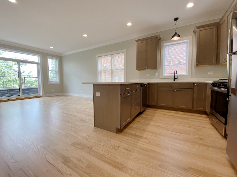 5667 W Higgins Avenue #2E, Chicago, IL 60630