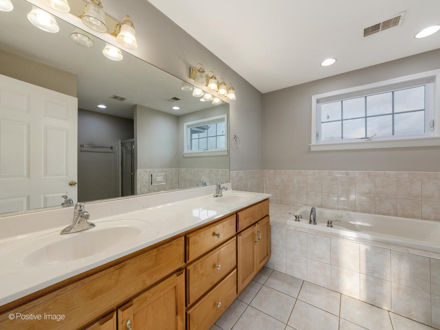 22927 COTTAGE GROVE Avenue, Steger, IL 60475