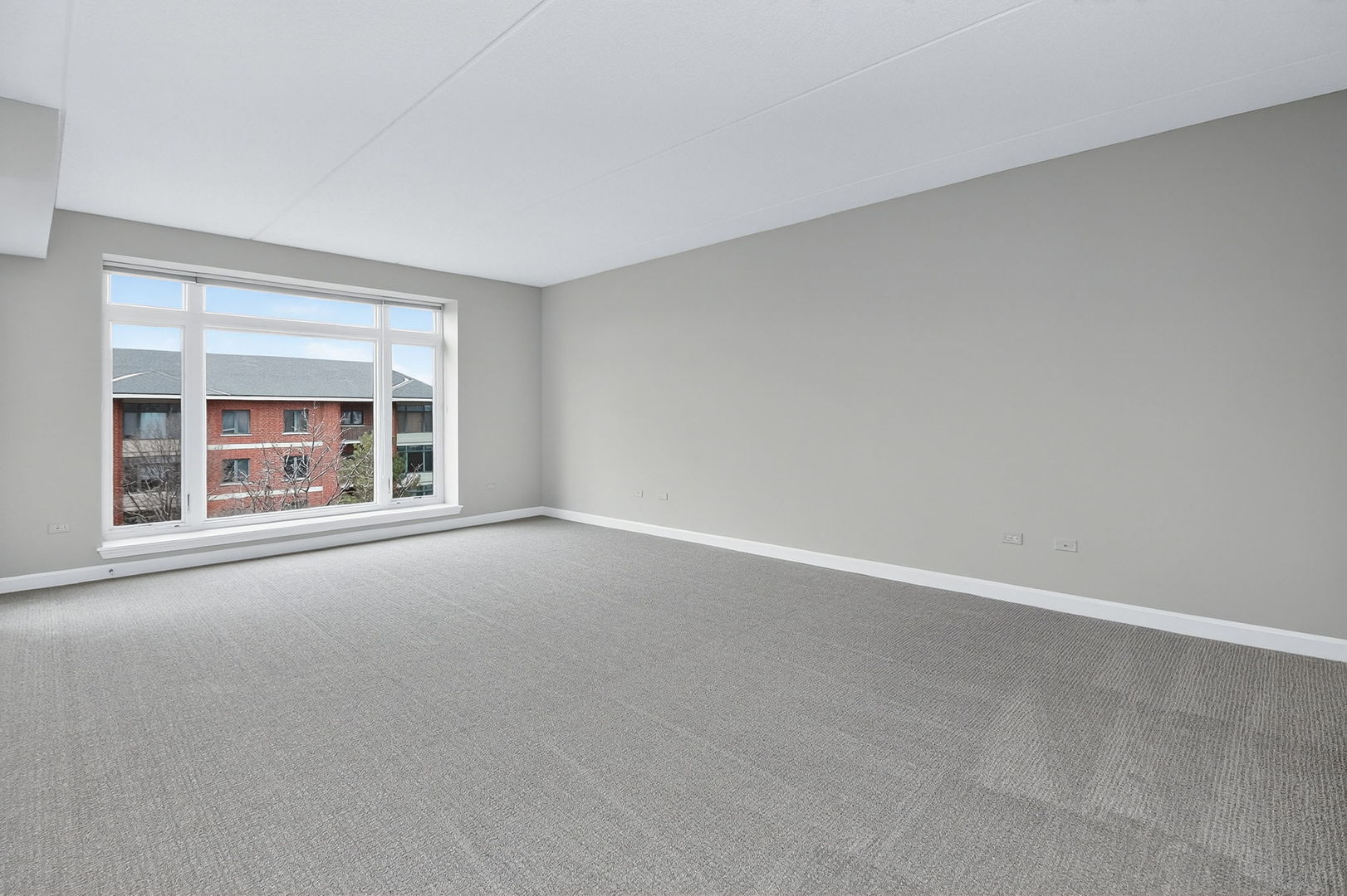 865 E 22nd Street #B412, Lombard, IL 60148