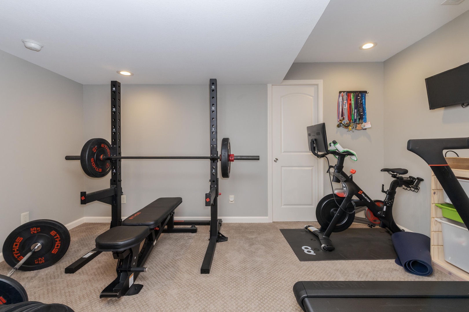 2215 Savanna Road, Bloomington, IL 61705