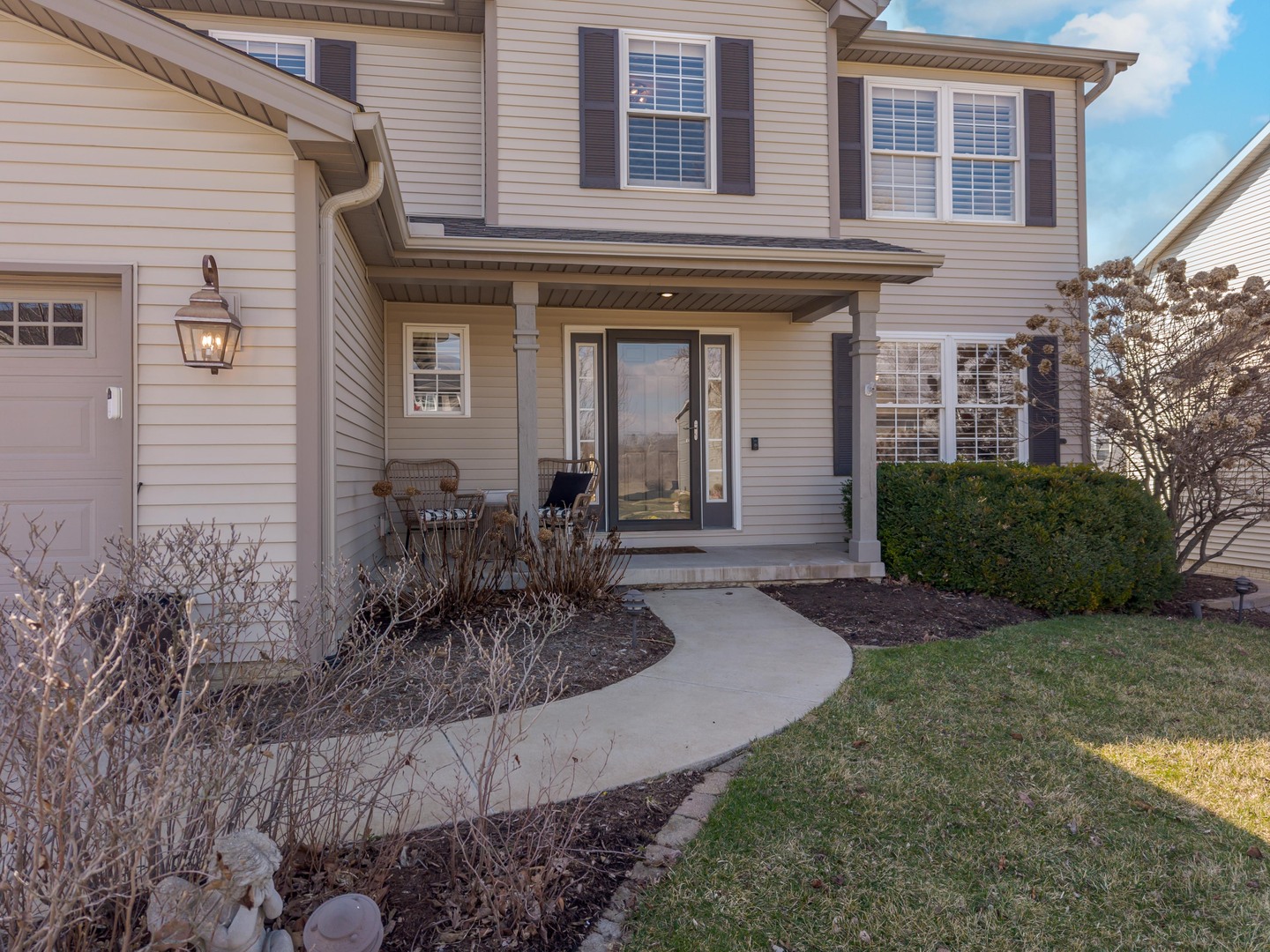 2215 Savanna Road, Bloomington, IL 61705