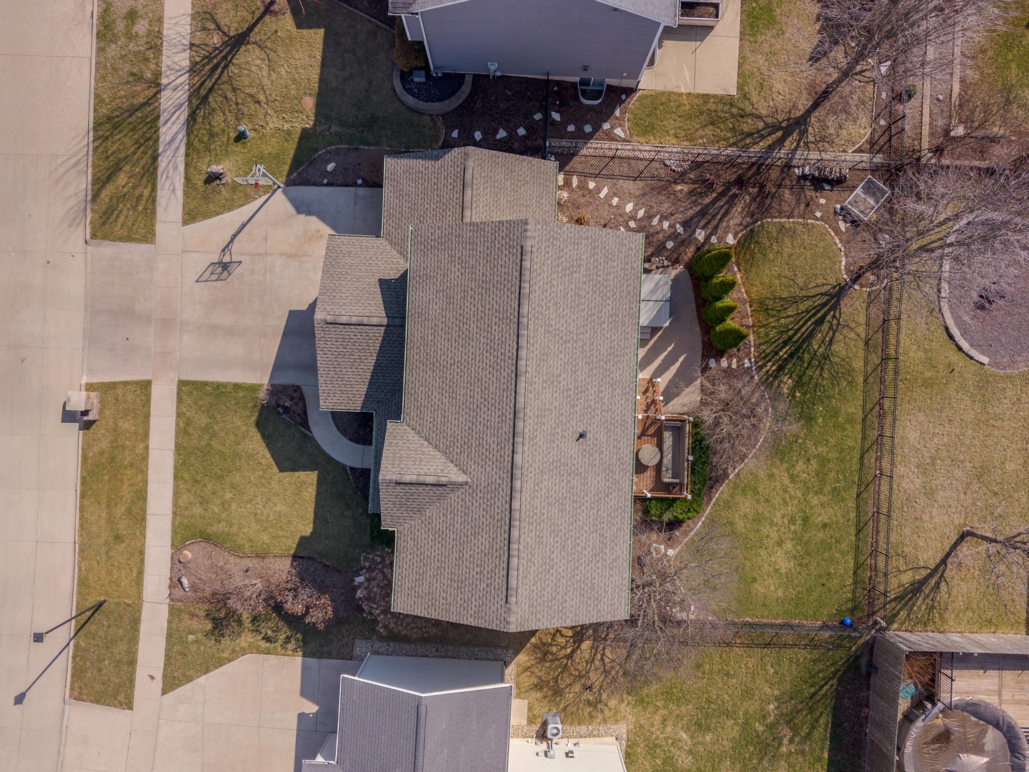 2215 Savanna Road, Bloomington, IL 61705