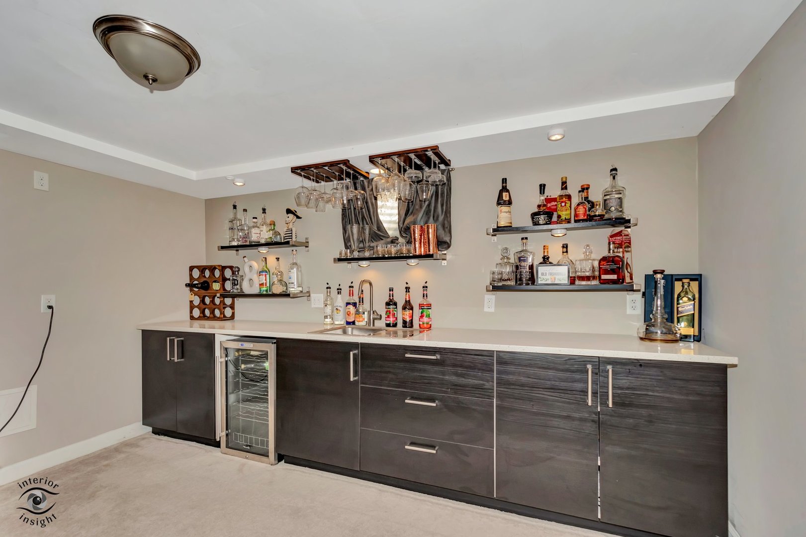 3 Hobson Court, Woodridge, IL 60517