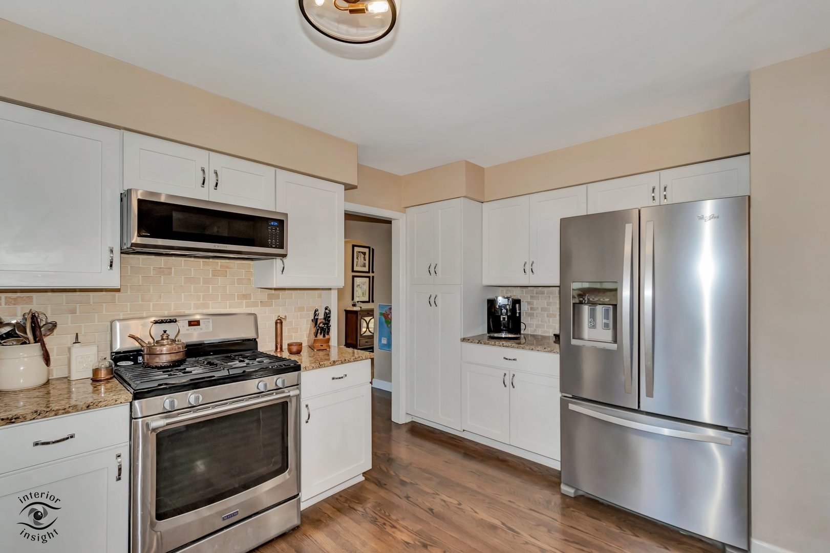 3 Hobson Court, Woodridge, IL 60517