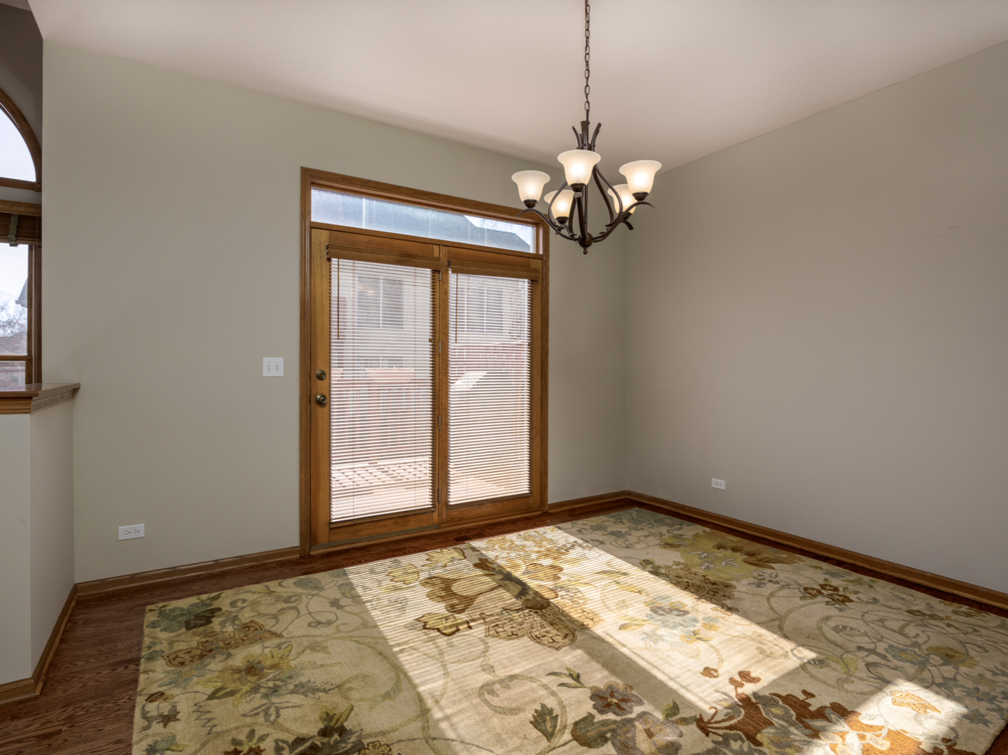 1583 Orchard Circle, Naperville, IL 60565