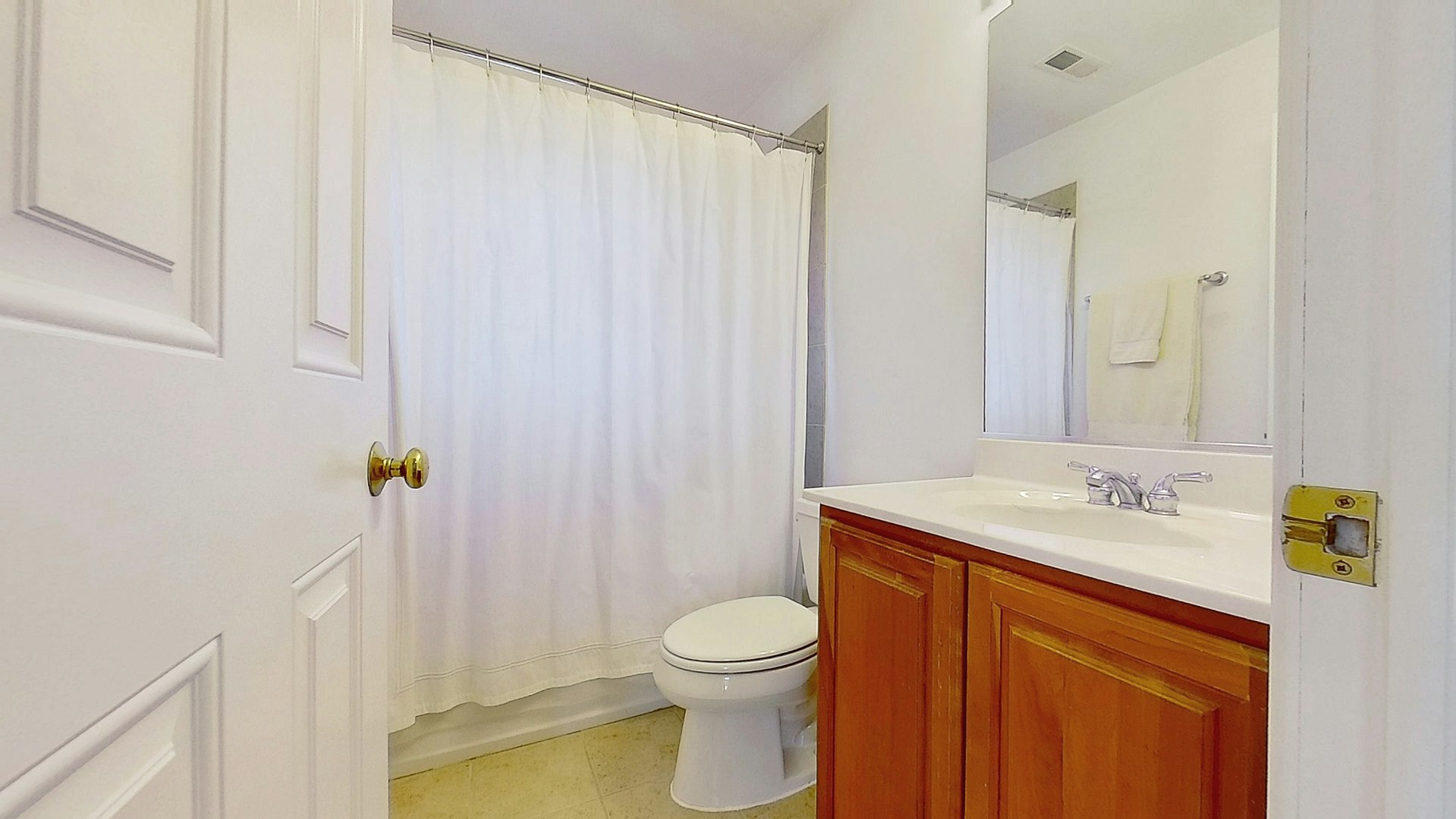 418 E Hillside Avenue, Barrington, IL 60010