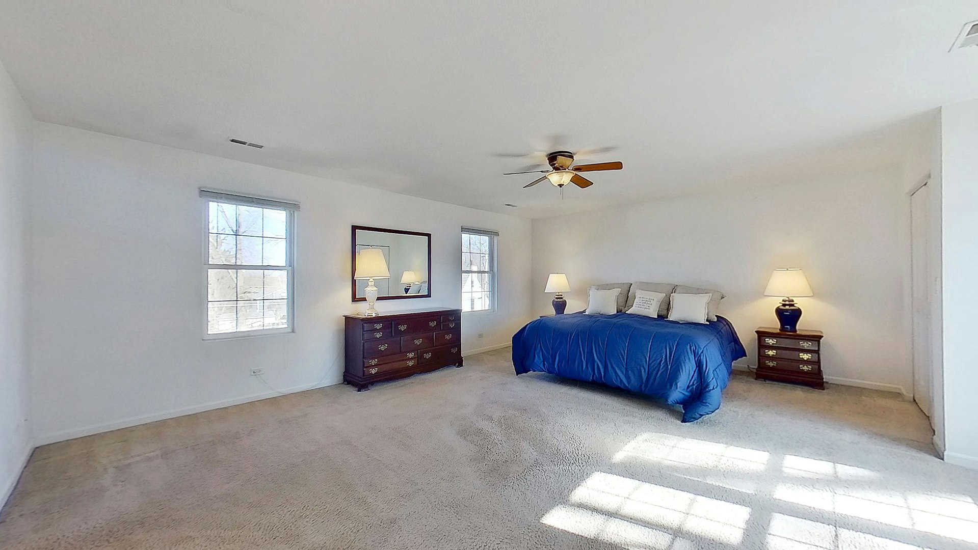 418 E Hillside Avenue, Barrington, IL 60010