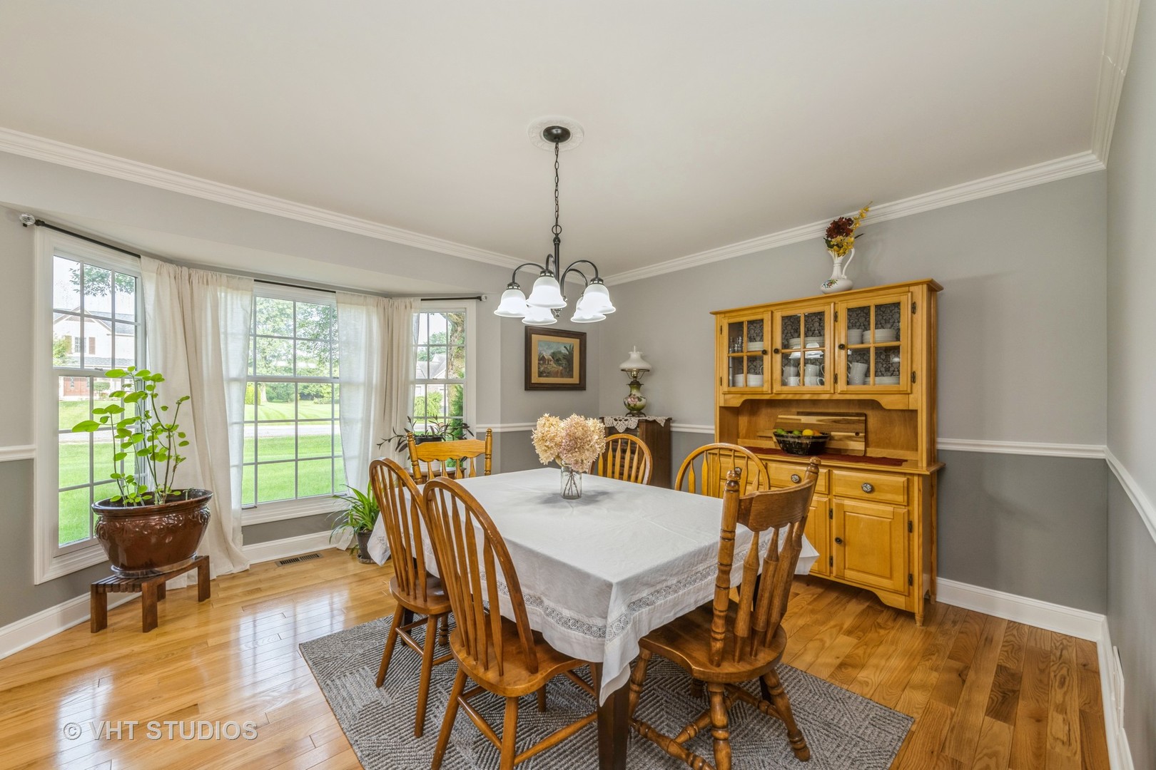 603 Arlington Parkway, Sleepy Hollow, IL 60118