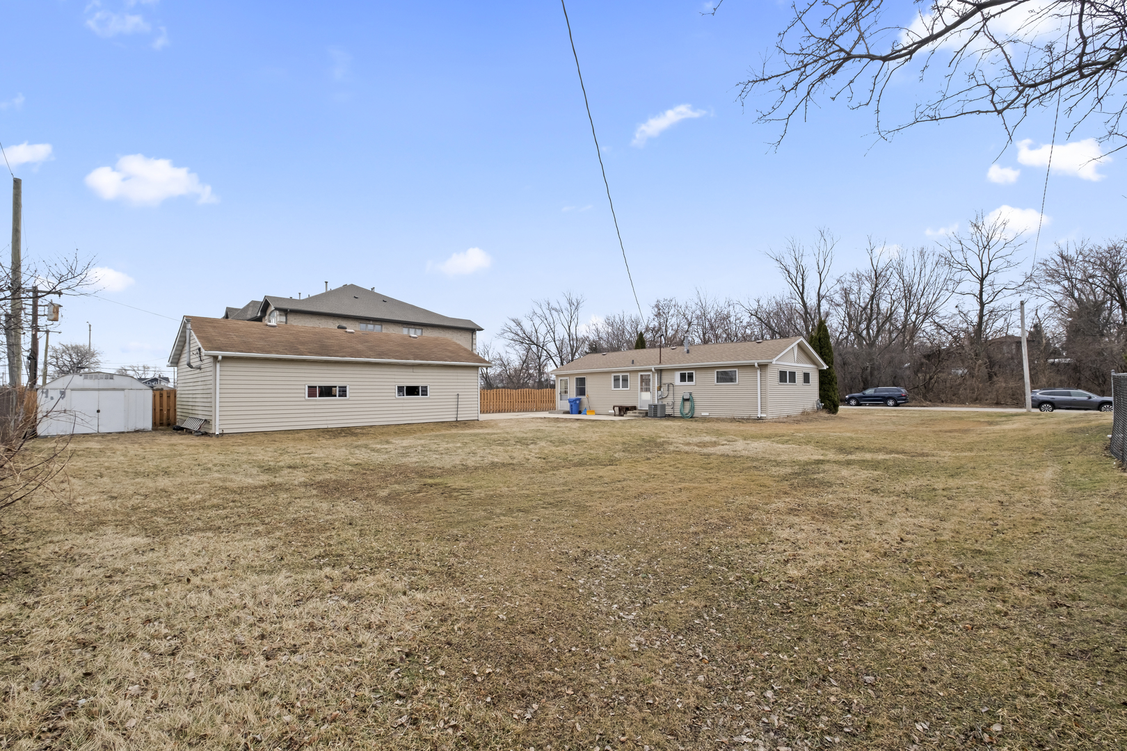 8026 W 84th Place, Justice, IL 60458