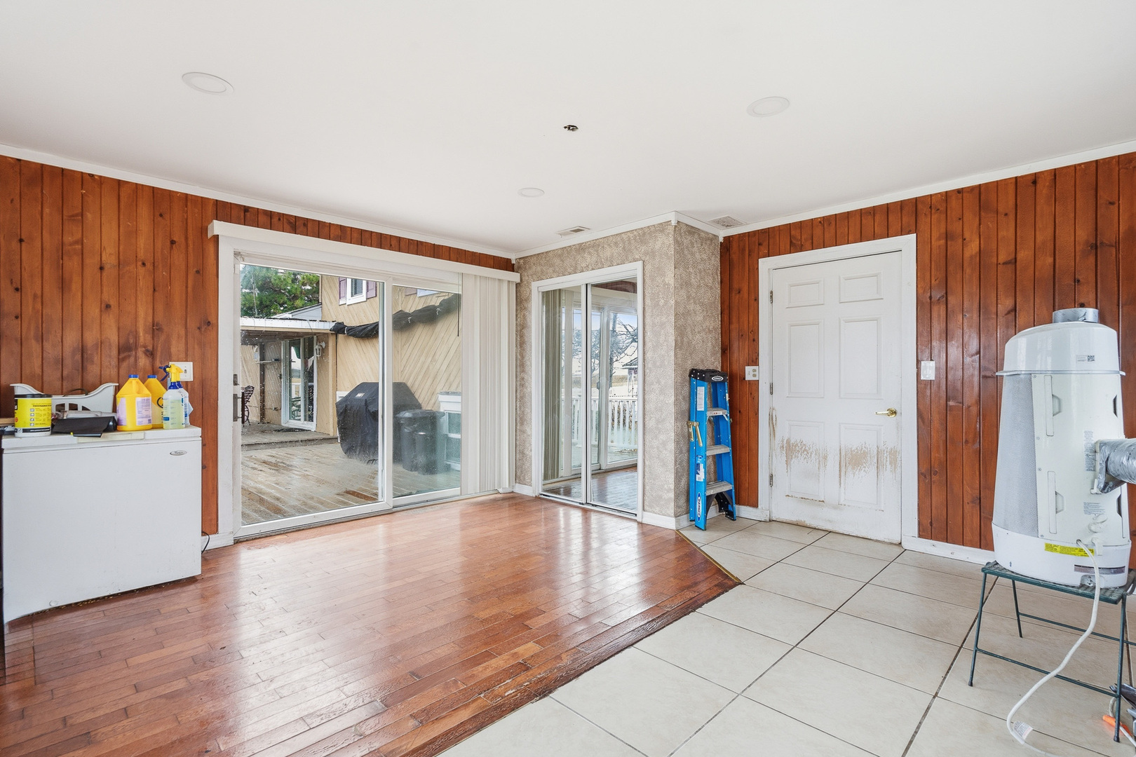 20753 Mary Drive, Lockport, IL 60441