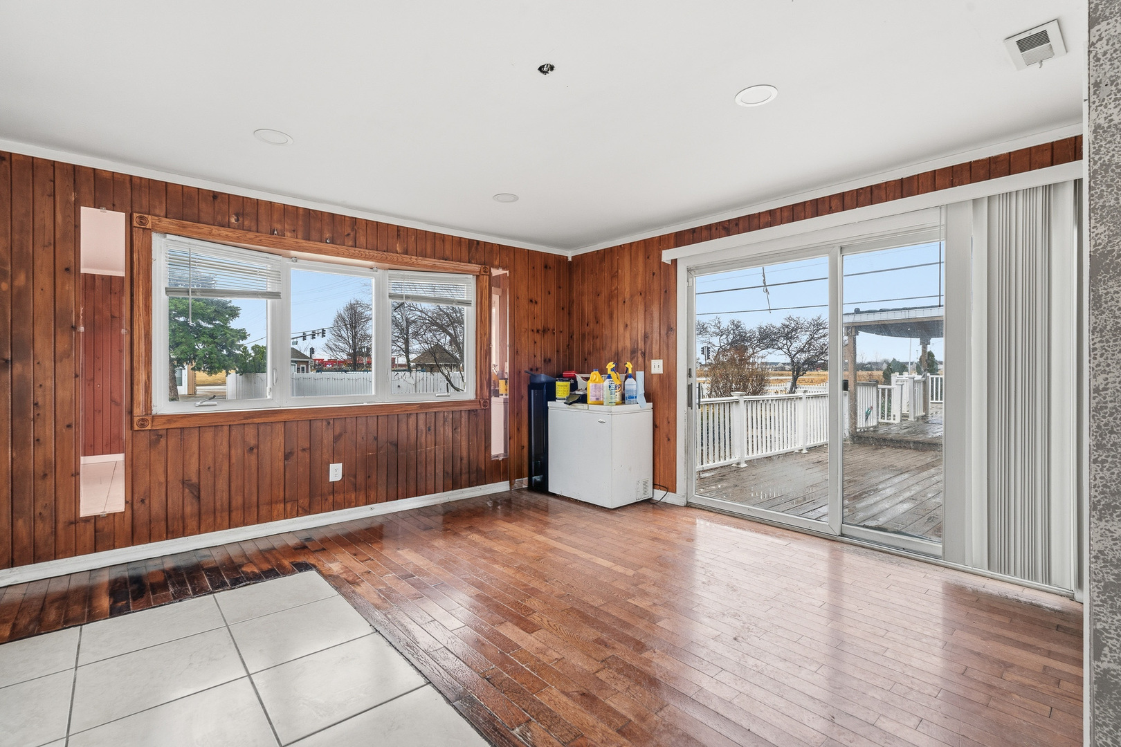 20753 Mary Drive, Lockport, IL 60441