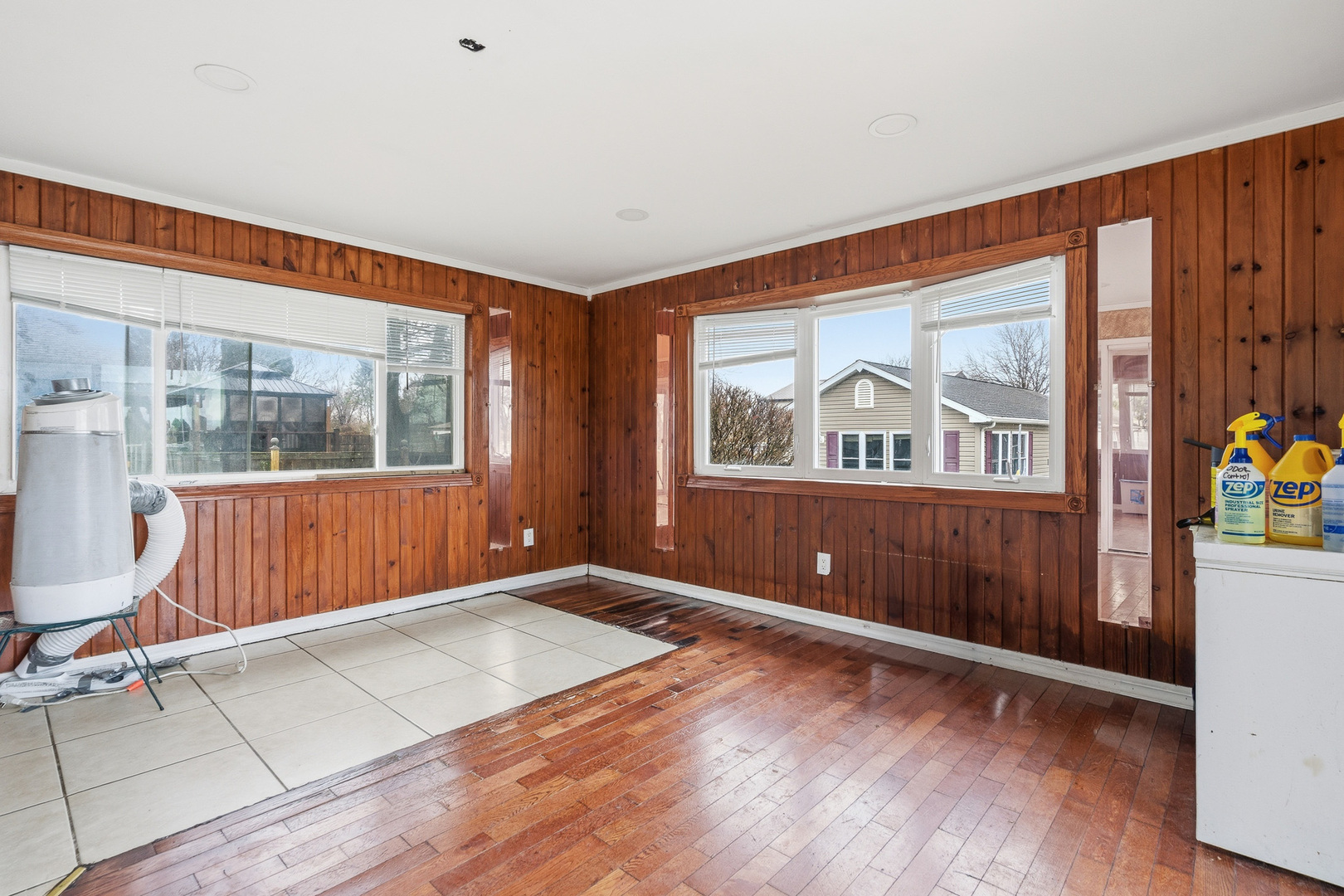 20753 Mary Drive, Lockport, IL 60441