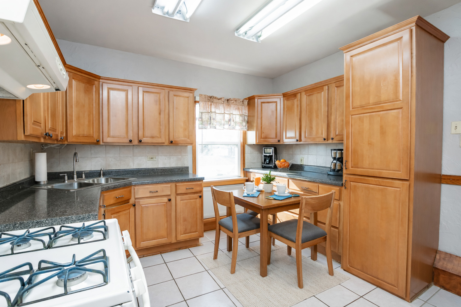 4222 Prescott Avenue #2, Lyons, IL 60534