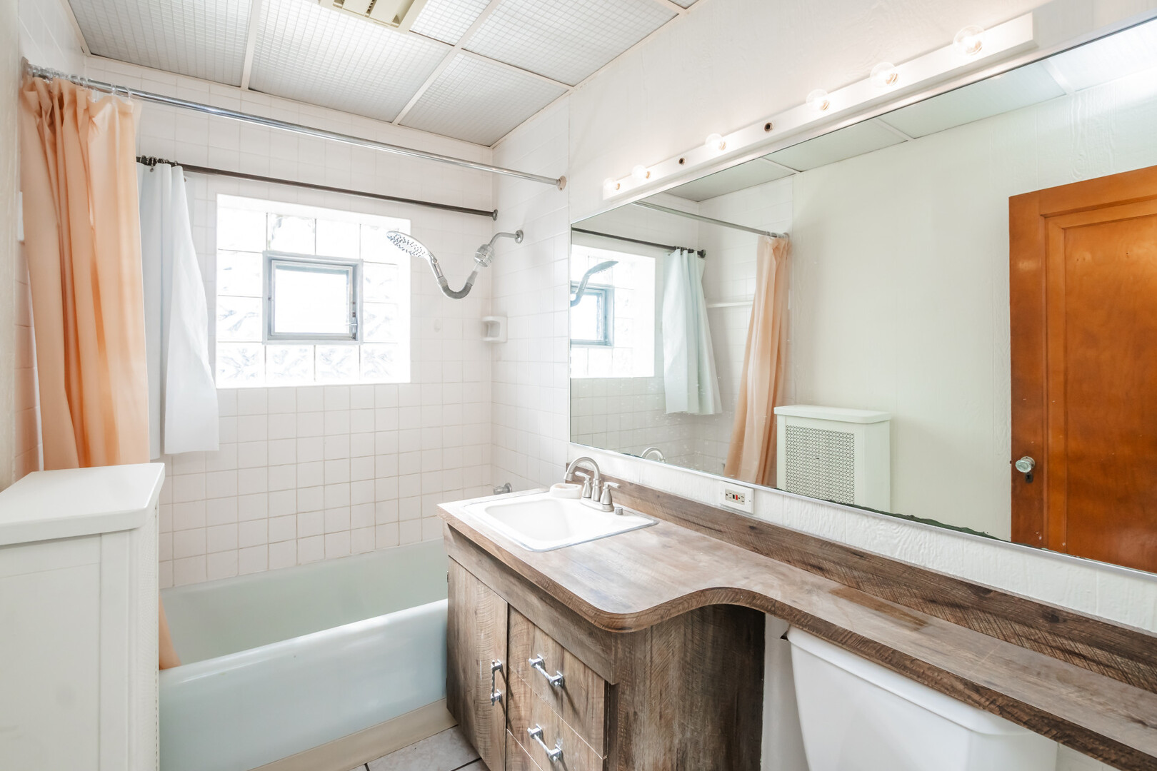 4222 Prescott Avenue #2, Lyons, IL 60534