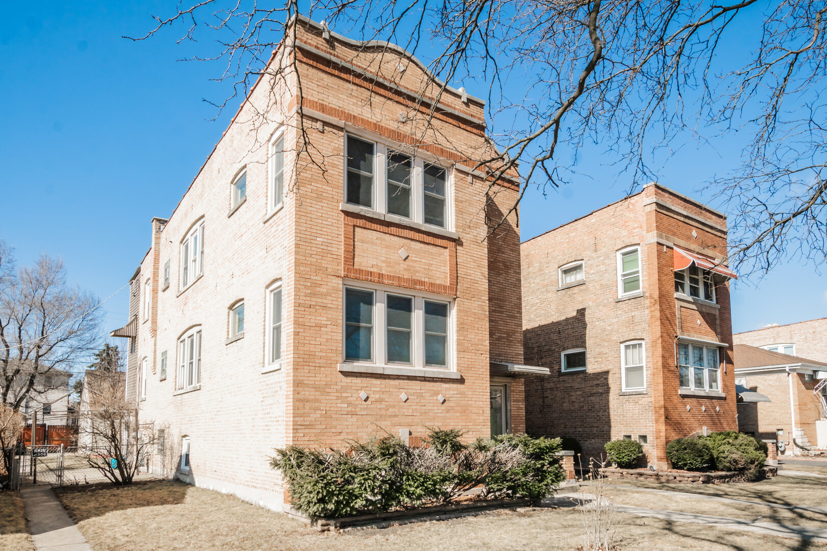 4222 Prescott Avenue #2, Lyons, IL 60534