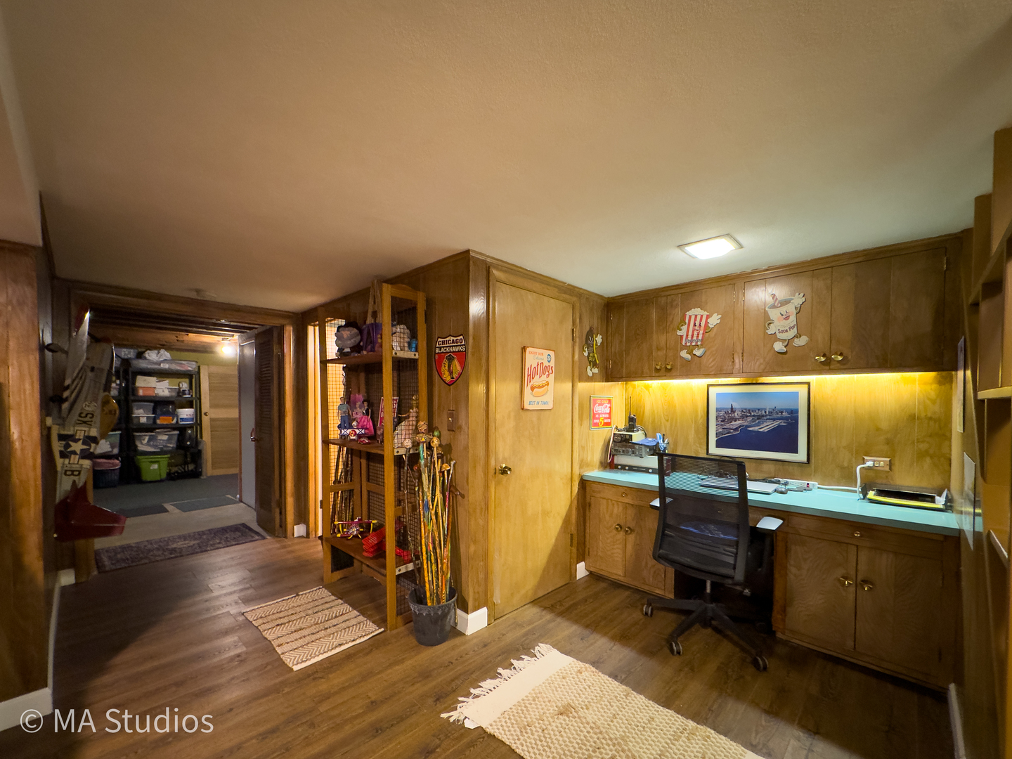 8922 PARKSIDE Avenue, Morton Grove, IL 60053