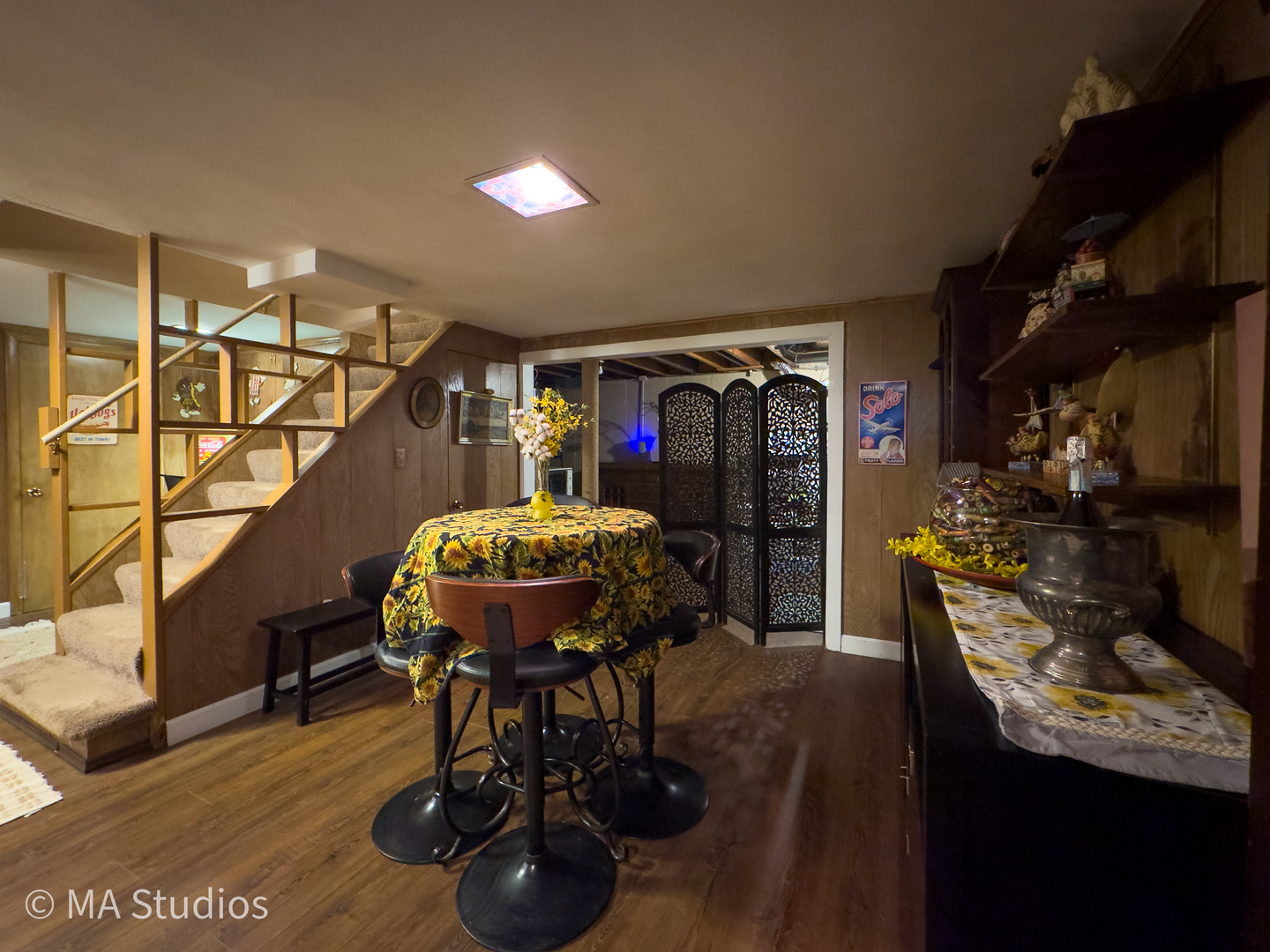 8922 PARKSIDE Avenue, Morton Grove, IL 60053