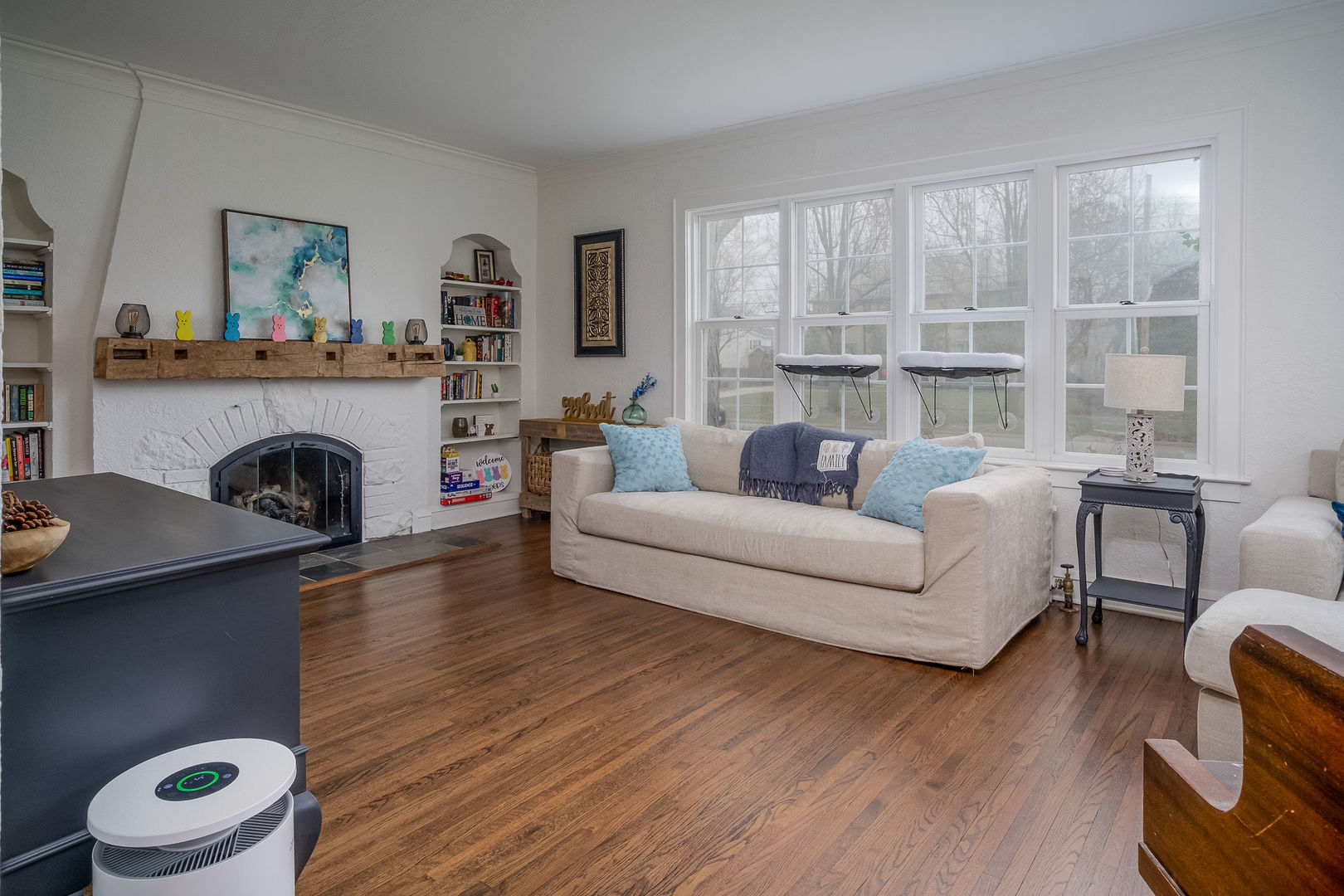 728 Howard Street, Wheaton, IL 60187